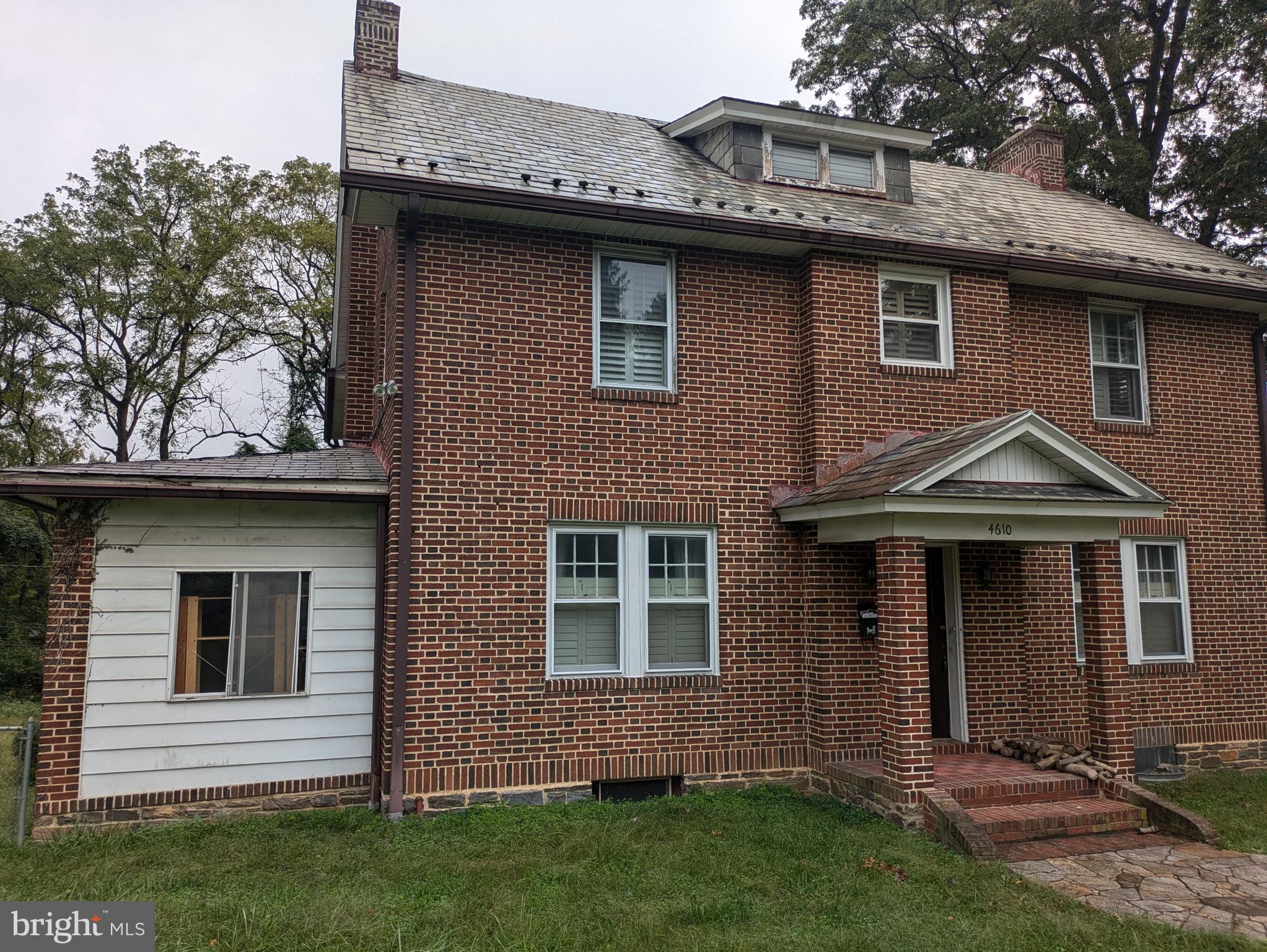 4610 Cedar Garden Road Baltimore, MD 21229 - Photo 12 of 80
