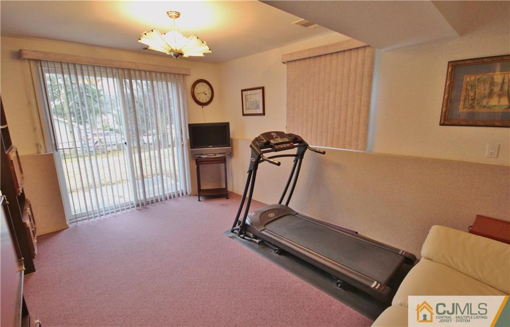 31 Bartman Road East Brunswick, NJ 08816 - Photo 16 of 18 Gallery Image 16