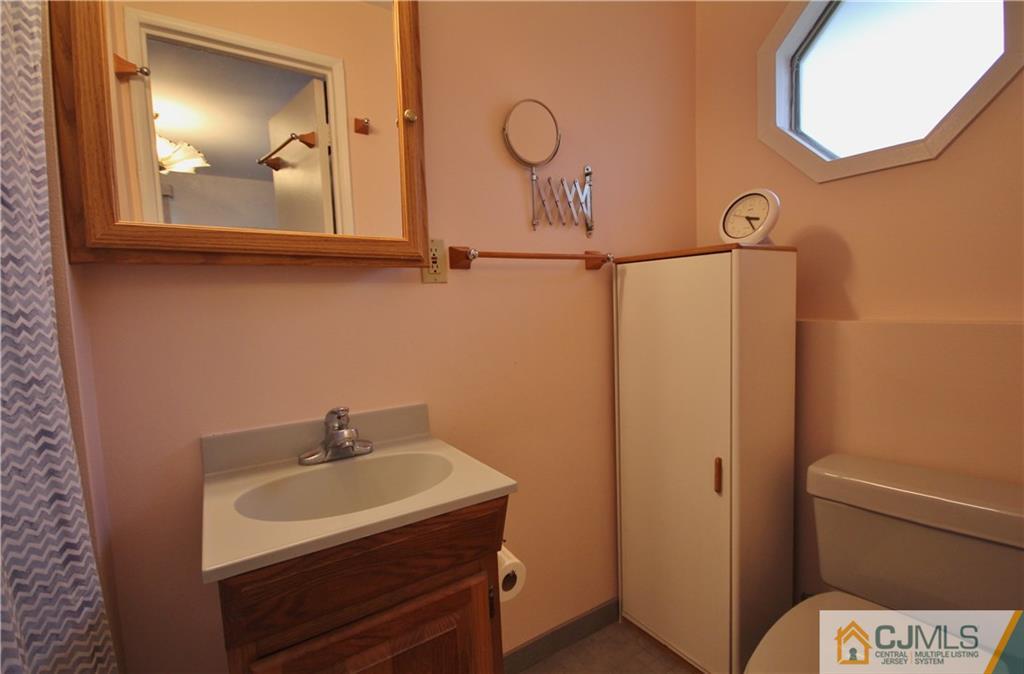 31 Bartman Road East Brunswick, NJ 08816 - Photo 17 of 18 Gallery Image 17