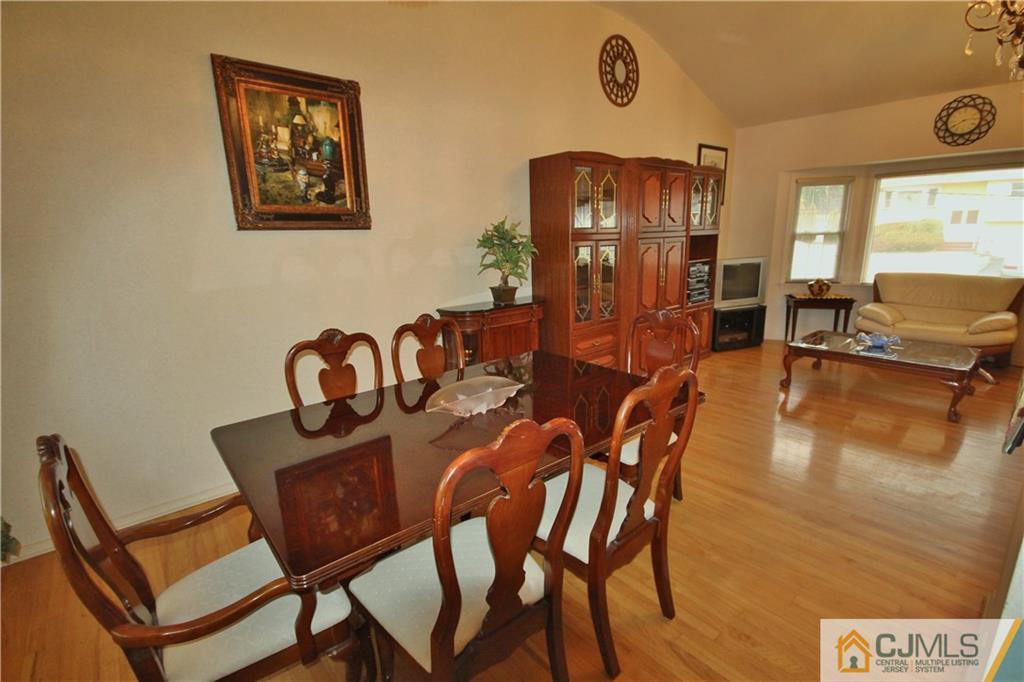 31 Bartman Road East Brunswick, NJ 08816 - Photo 6 of 18 Gallery Image 6