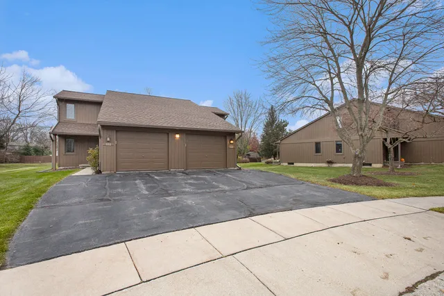 $299,900 | 548 Park Place, Saline, MI 48176