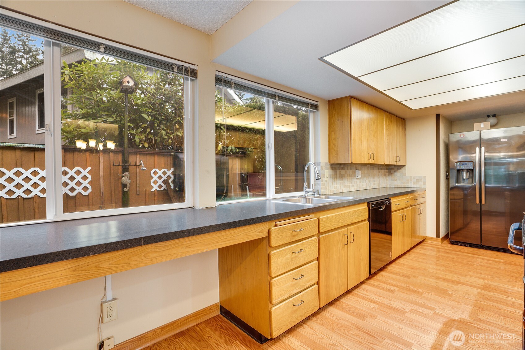 1361 Bel Air Road Tacoma, WA 98406 - Photo 12 of 36