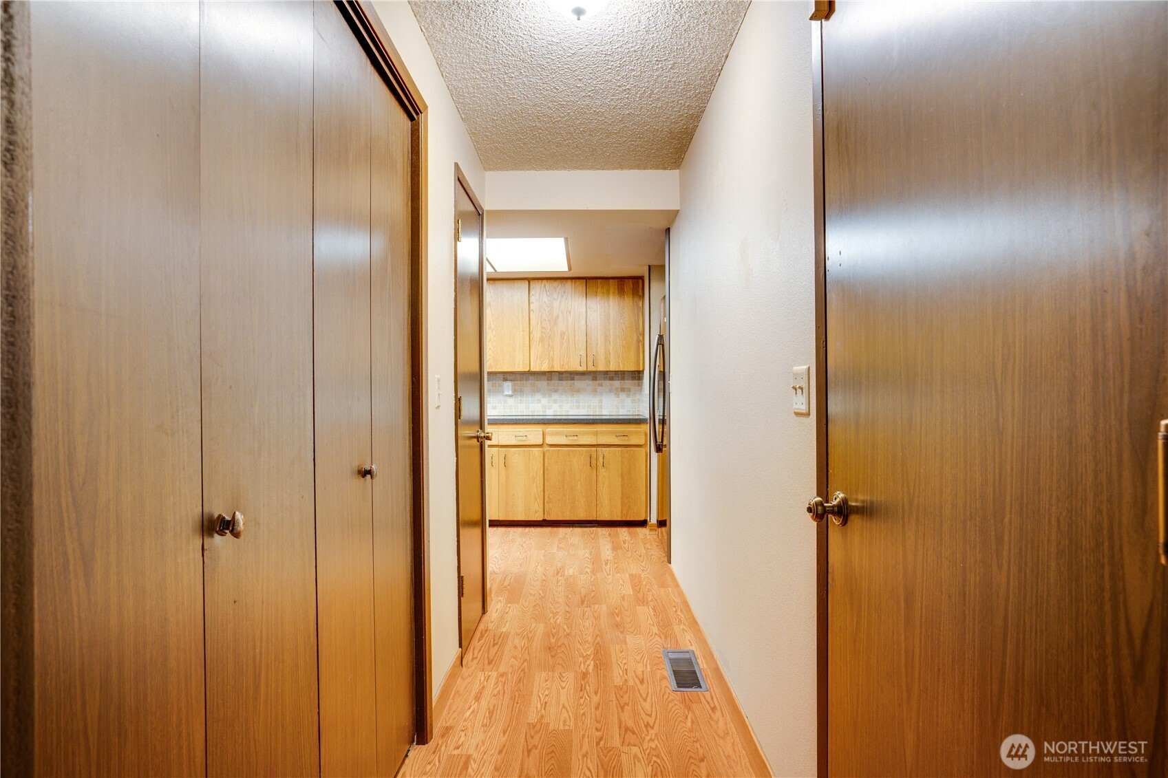 1361 Bel Air Road Tacoma, WA 98406 - Photo 15 of 36