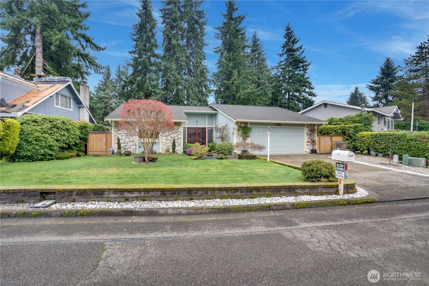 1361 Bel Air Road Tacoma, WA 98406 - Photo 34 of 36