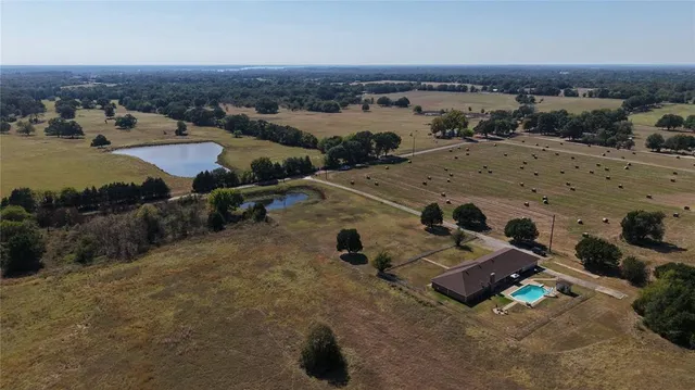 $425,000 | 13818 County Road 2857, Eustace, TX 75124
