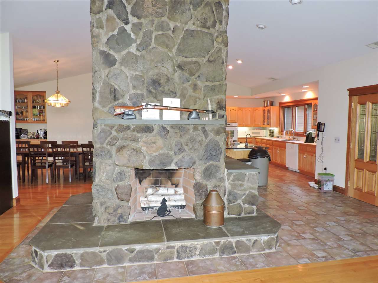 252 Pine Hill Road Weare, NH 03281 - Photo 6 of 23 Gallery Image 6