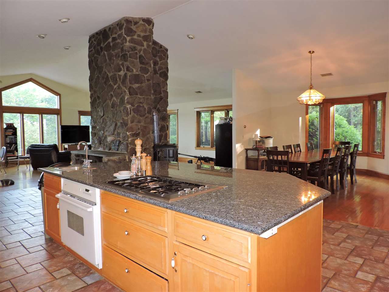 252 Pine Hill Road Weare, NH 03281 - Photo 7 of 23 Gallery Image 7