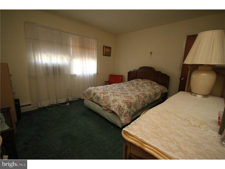 2184 Pennington Road Ewing, NJ 08638 - Photo 14 of 19