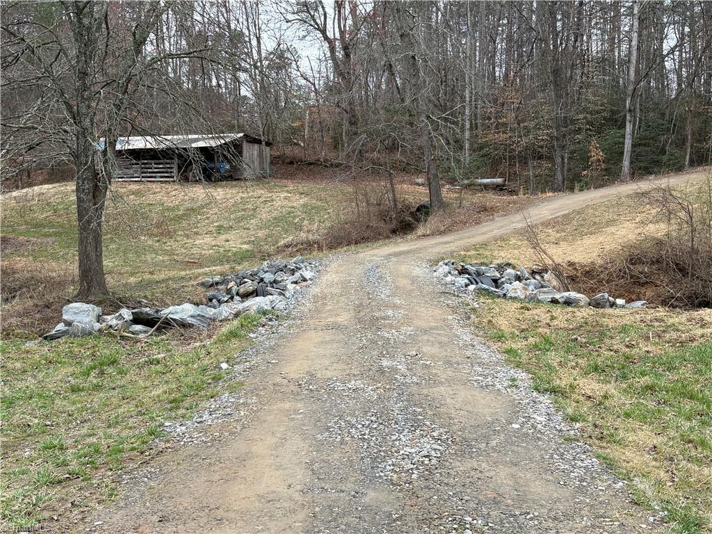 329 Graystone Road Mount Airy, NC 27030 - Photo 18 of 30