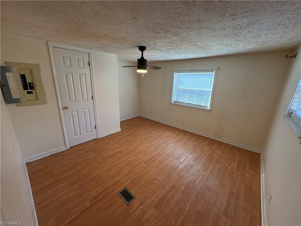 329 Graystone Road Mount Airy, NC 27030 - Photo 4 of 30