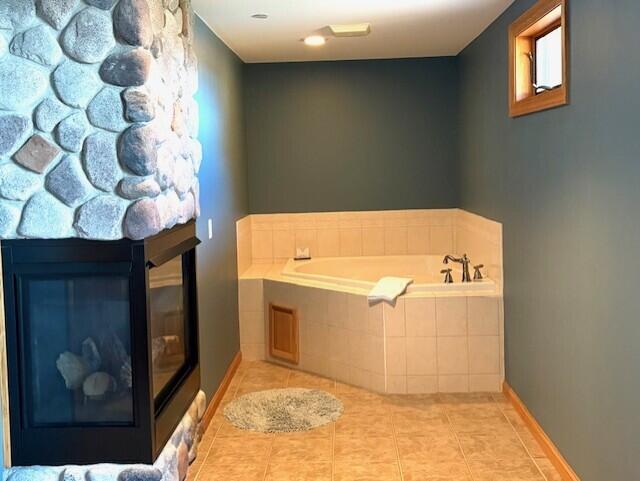 1844-3 East 20th Court, Unit 7 Strongs Prairie, WI 54613 - Photo 19 of 52 Master Bedroom/Whirlpool Tub