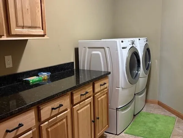 $354,900 | 1844-7 East 20th Court, Unit 2507, Strongs Prairie, WI 54613