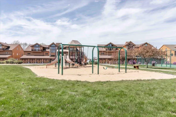 $354,900 | 1844-7 East 20th Court, Unit 2507, Strongs Prairie, WI 54613