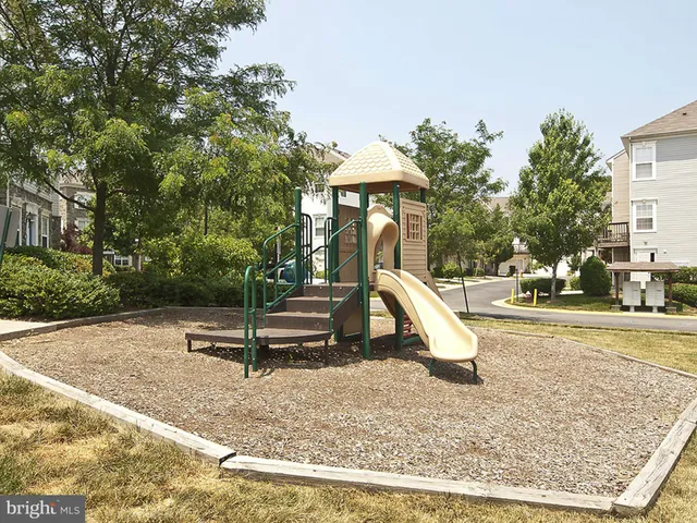 $459,000 | 21838 Goodwood Terrace, Ashburn, VA 20147