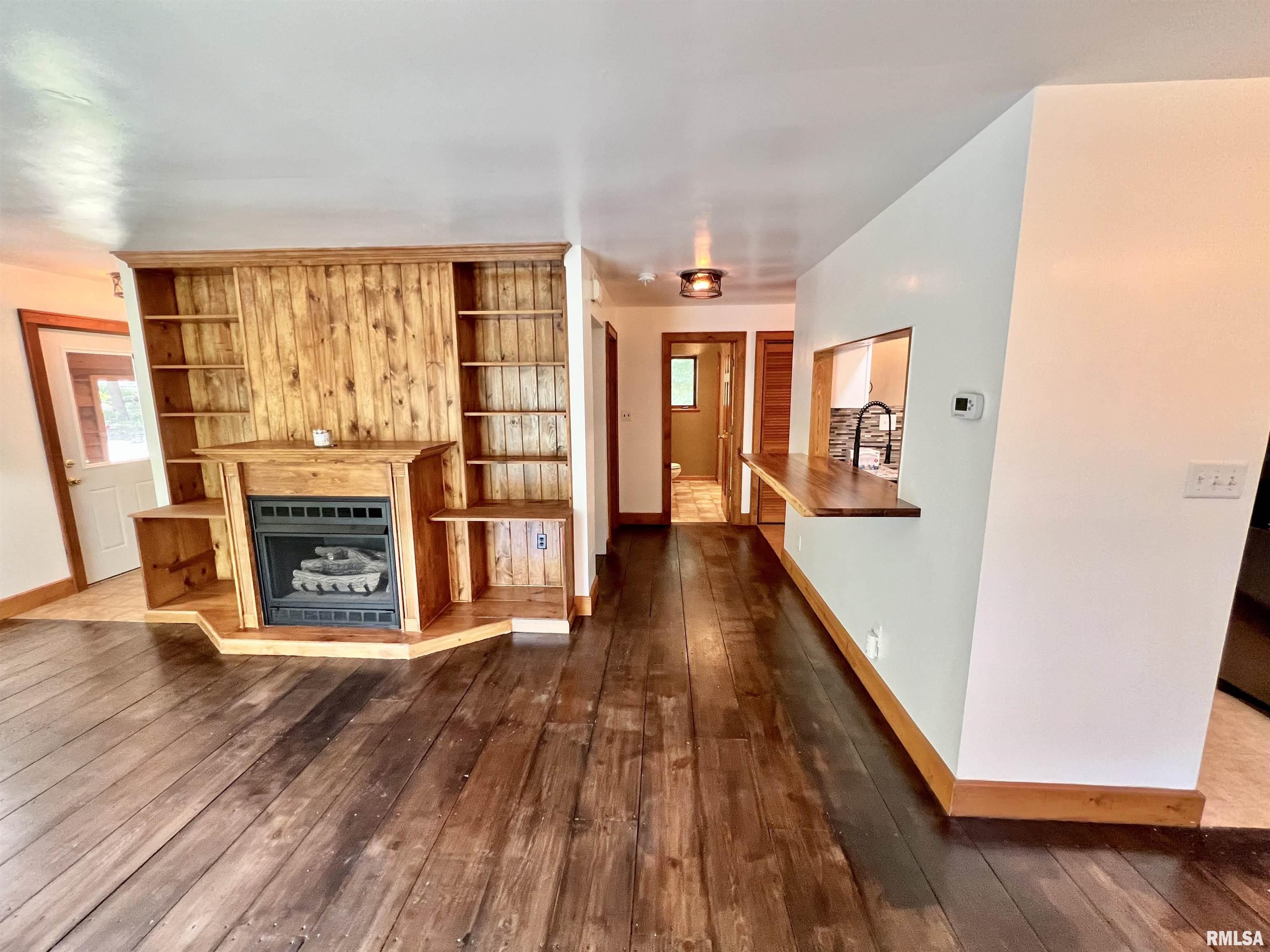 2001 East Truitt Road Chillicothe, IL 61523 - Photo 6 of 39 Gallery Image 6