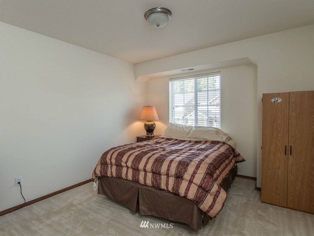 22832 42nd Drive Southeast Bothell, WA 98021 - Photo 15 of 21