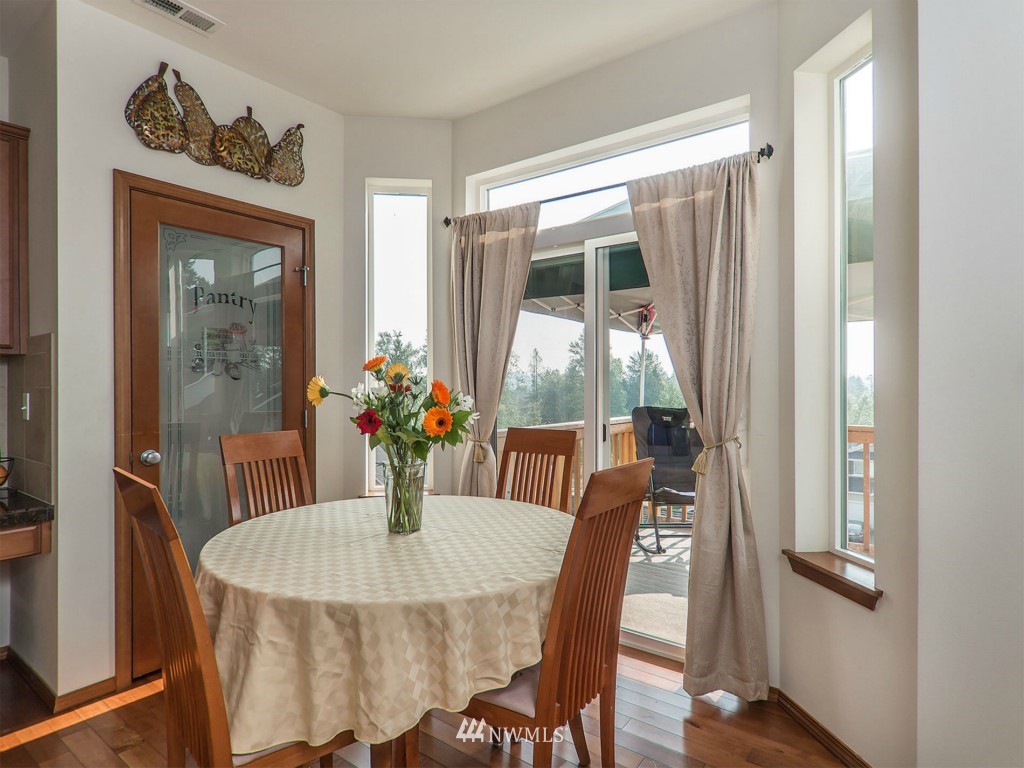 22832 42nd Drive Southeast Bothell, WA 98021 - Photo 4 of 21