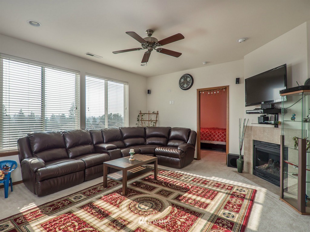 22832 42nd Drive Southeast Bothell, WA 98021 - Photo 5 of 21