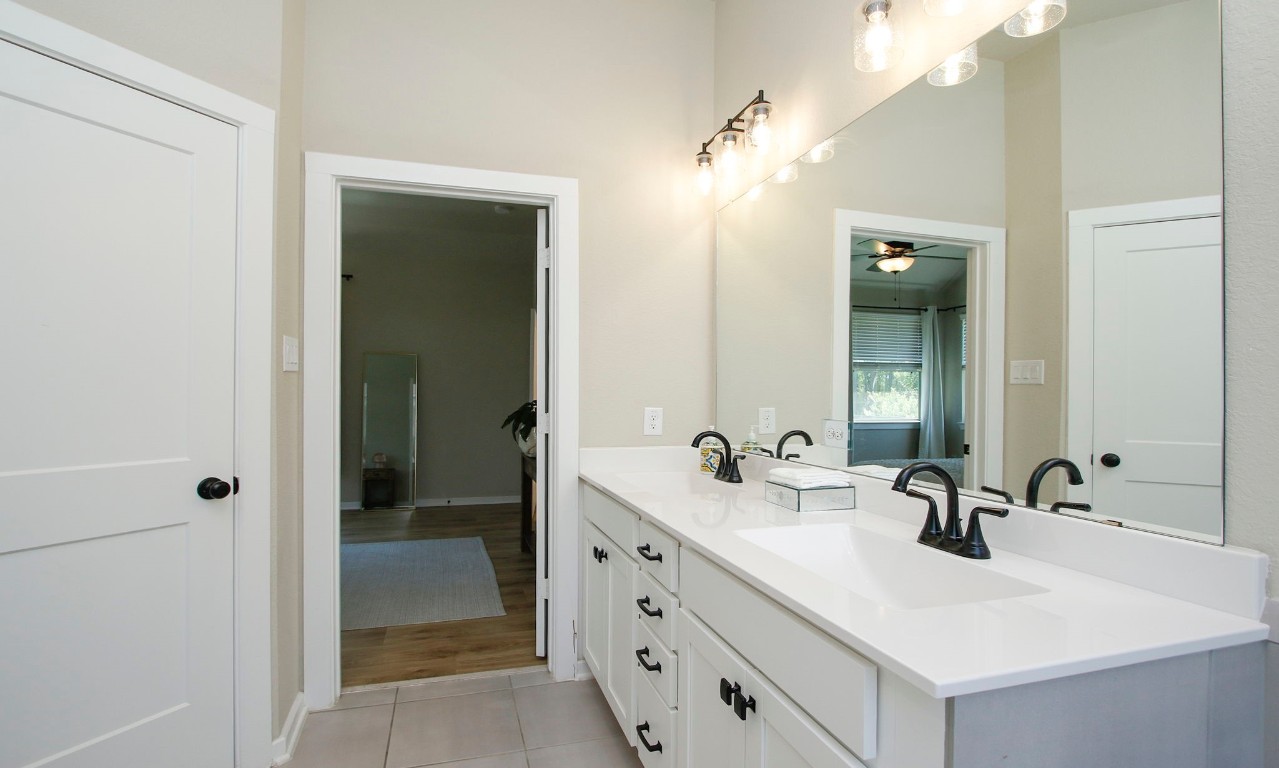 320 Rise Lane Montgomery, TX 77316 - Photo 26 of 43