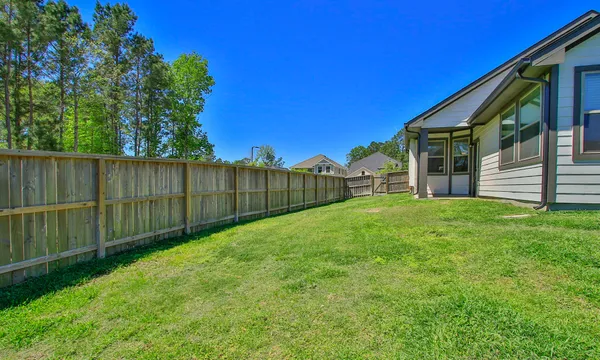 $2,900 | 320 Rise Lane, Montgomery, TX 77316