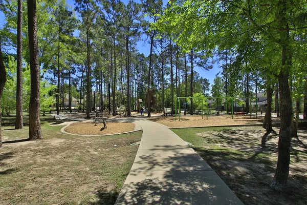 $2,900 | 320 Rise Lane, Montgomery, TX 77316