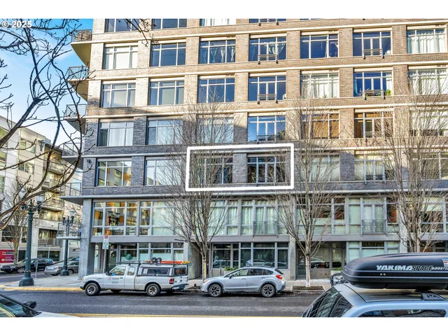 $250,000 | 1255 Northwest 9th Avenue, Unit 217, Portland, OR 97209