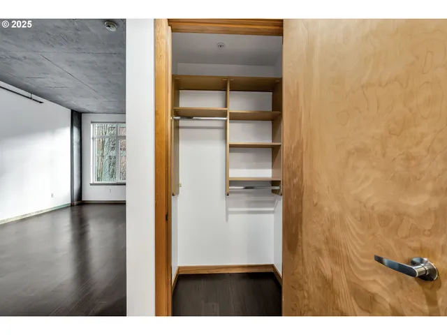 $250,000 | 1255 Northwest 9th Avenue, Unit 217, Portland, OR 97209