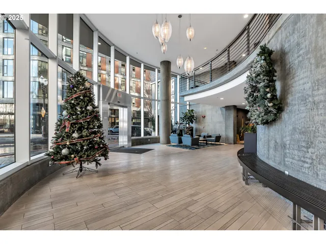 $250,000 | 1255 Northwest 9th Avenue, Unit 217, Portland, OR 97209