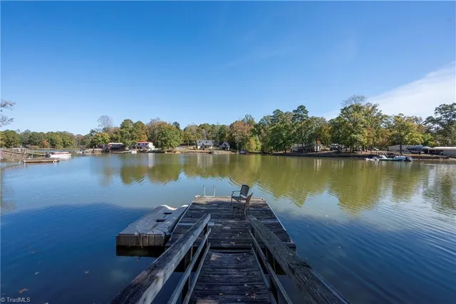 $449,900 | 2136 Riverview Rd Extension, Lexington, NC 27292