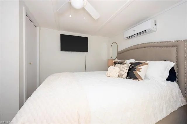 $449,900 | 2136 Riverview Rd Extension, Lexington, NC 27292