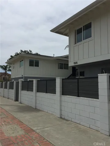 $3,300 | 1505 Palm Avenue, Huntington Beach, CA 92648