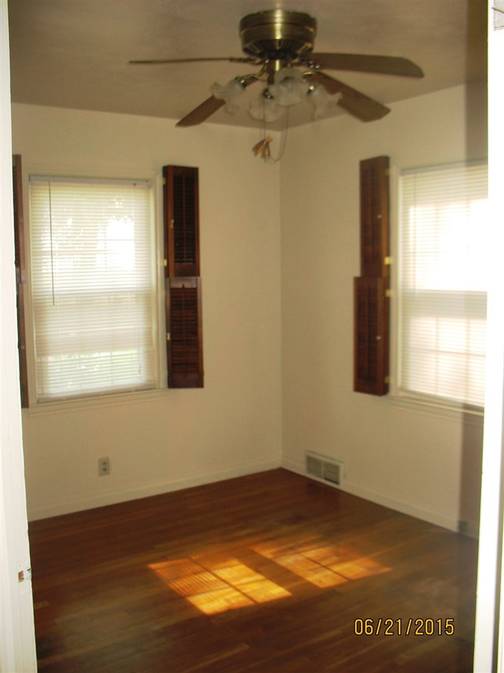 1321 Mix Avenue Decatur, IN 46733 - Photo 7 of 17