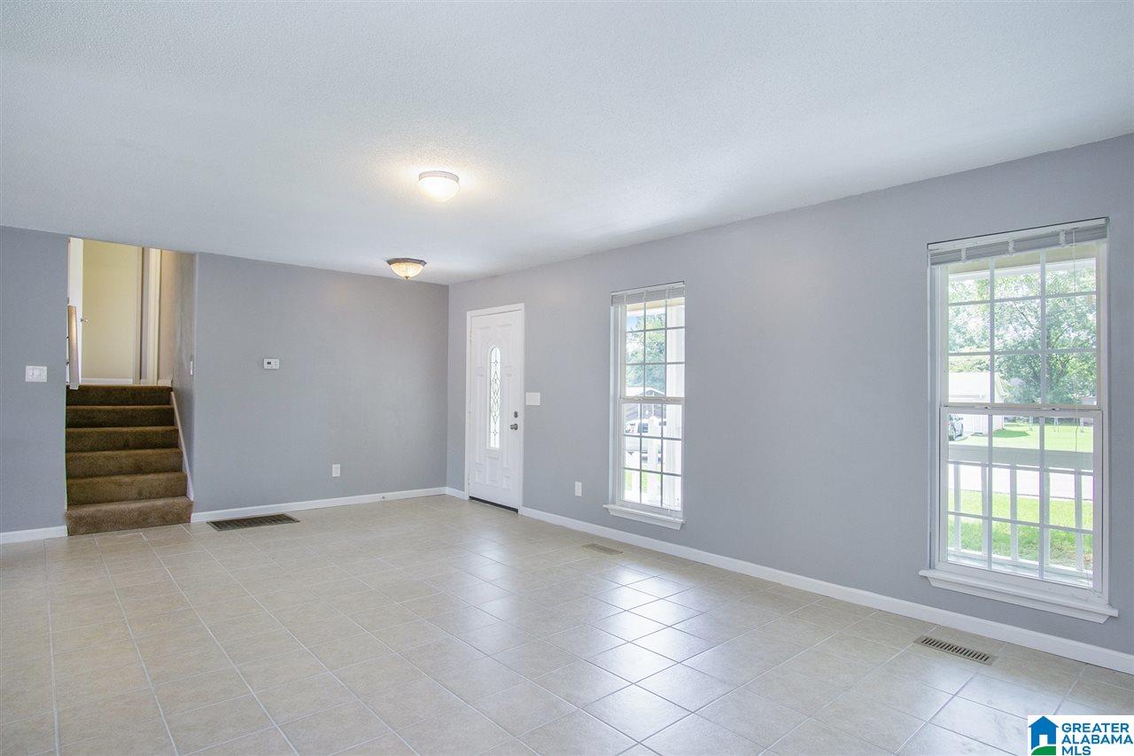 152 Winterhaven Drive Alabaster, AL 35007 - Photo 7 of 38