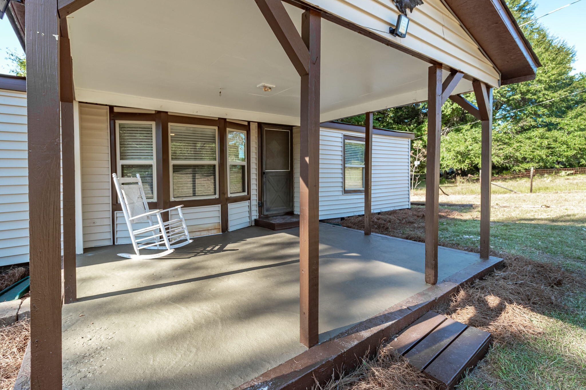 720 Bennock Mill Road Augusta, GA 30906 - Photo 8 of 40 8-web-or-mls-720 BENNOCK MILL RD ©-8712