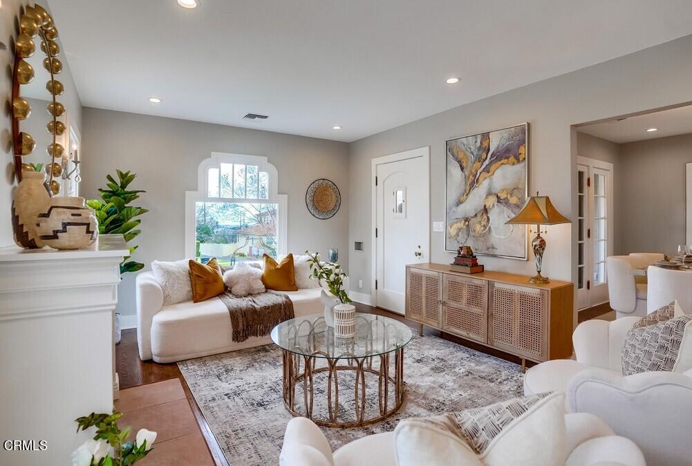 925 Beverly Way Altadena, CA 91001 - Photo 12 of 57 925-beverly-way-014_web