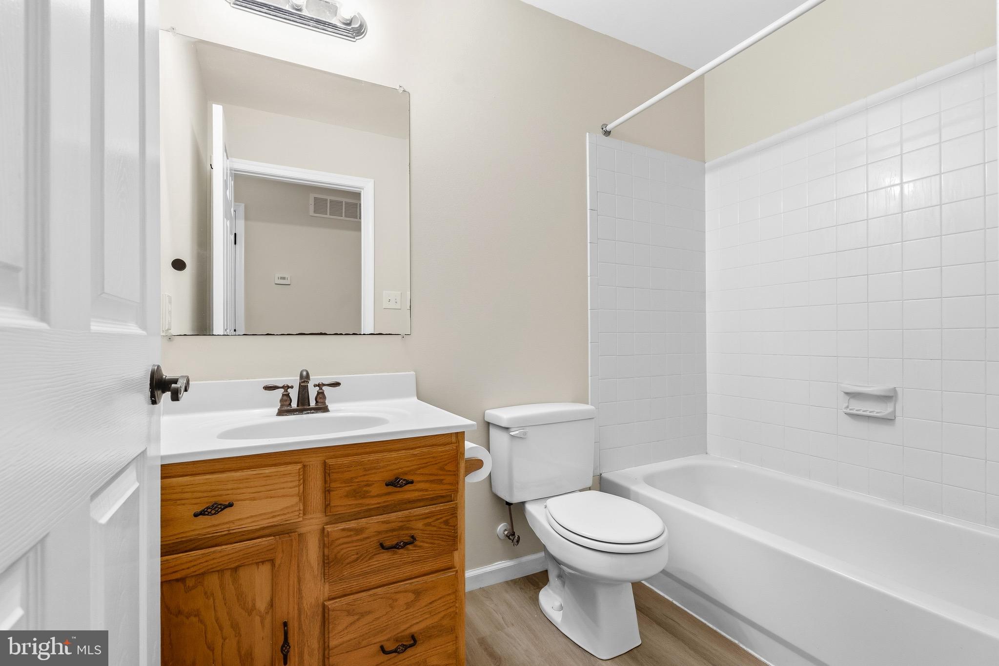 497 Ragan Road Conowingo, MD 21918 - Photo 10 of 35 Full Hall bath