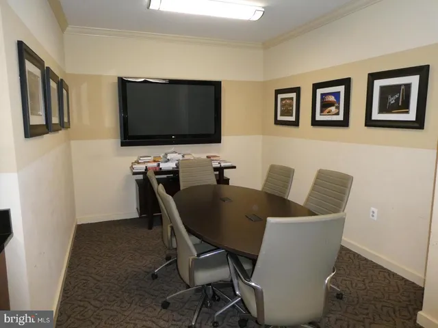 $1,900 | 11750 Old Georgetown Road, Unit 2320, North Bethesda, MD 20852