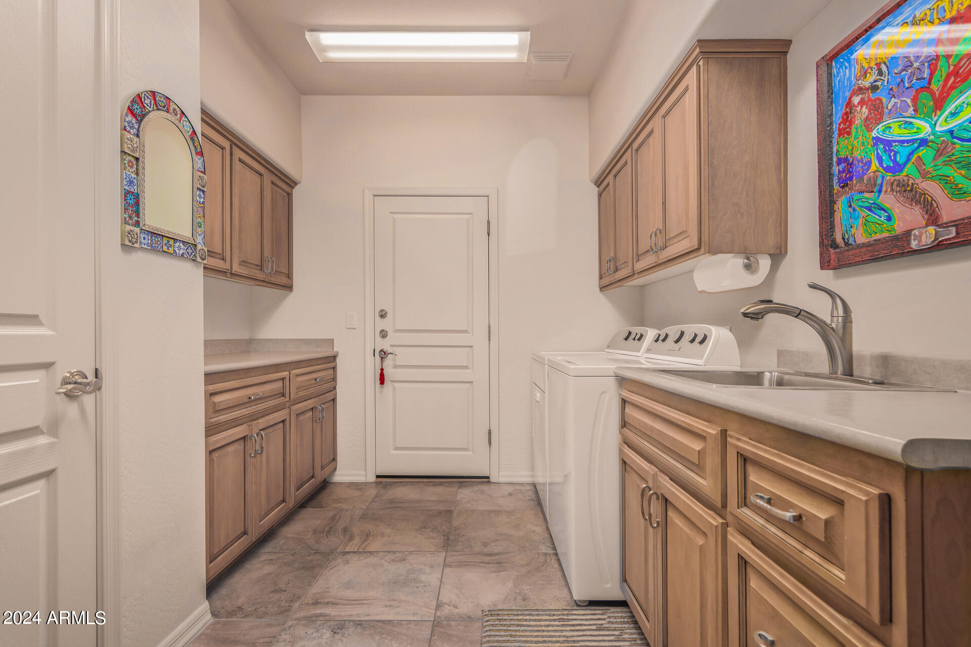 27818 North Quail Spring Road Rio Verde, AZ 85263 - Photo 21 of 49 Laundry room