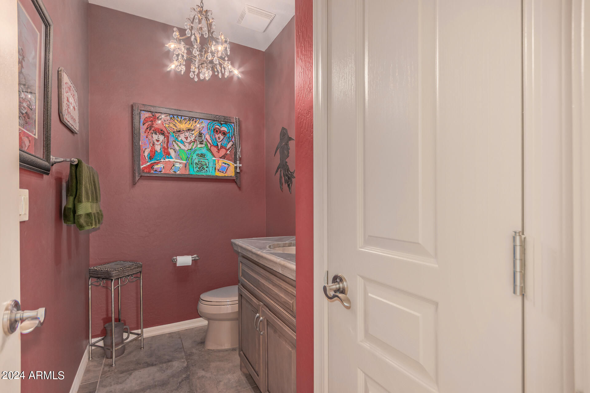 27818 North Quail Spring Road Rio Verde, AZ 85263 - Photo 25 of 49 Powder room