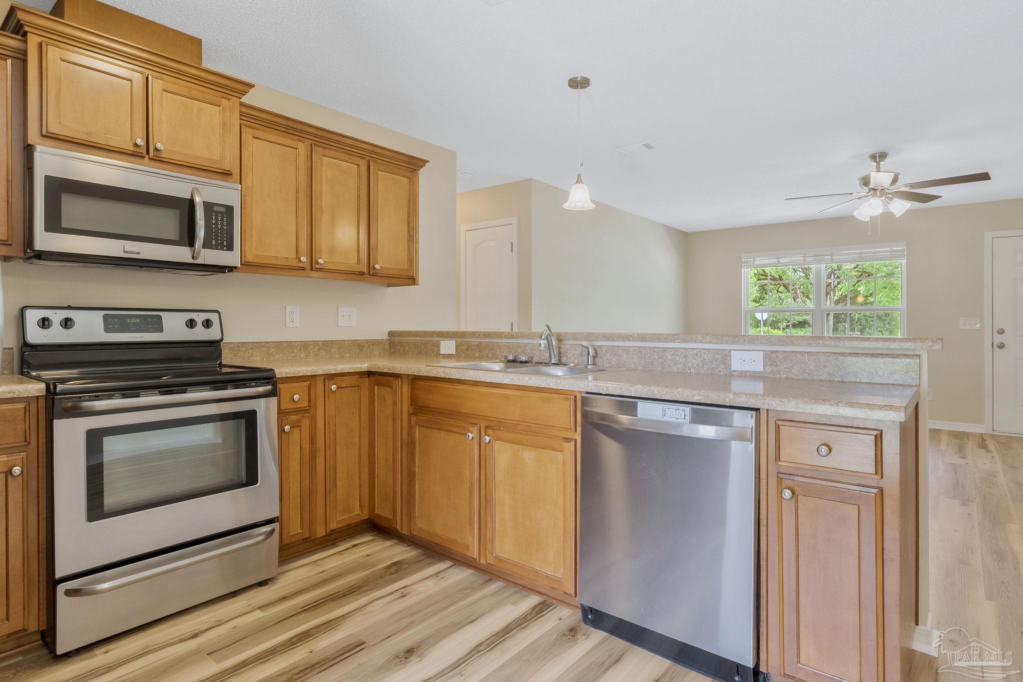 4692 Old Guernsey Road Pace, FL 32571 - Photo 14 of 45