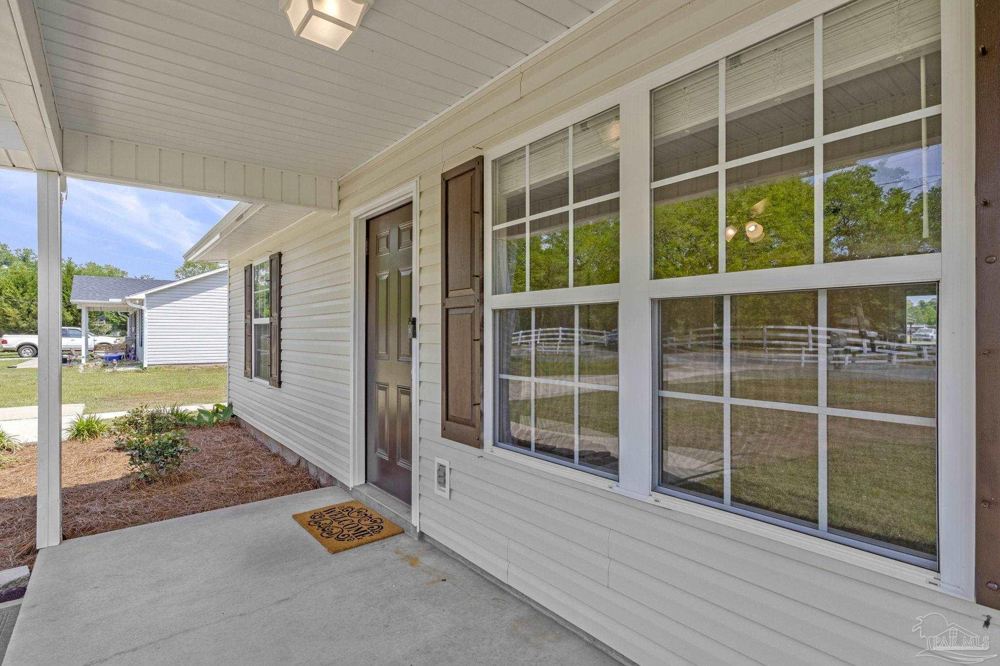 4692 Old Guernsey Road Pace, FL 32571 - Photo 5 of 45