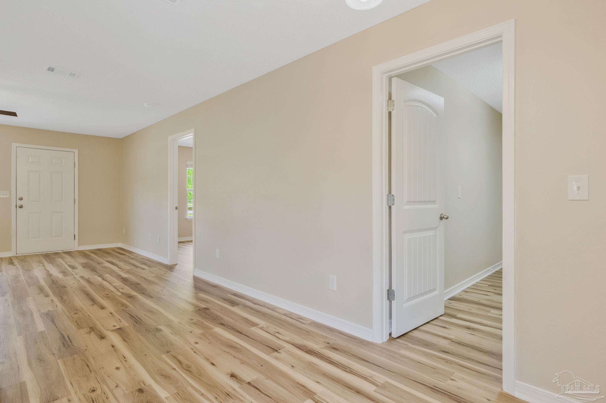 4692 Old Guernsey Road Pace, FL 32571 - Photo 9 of 45