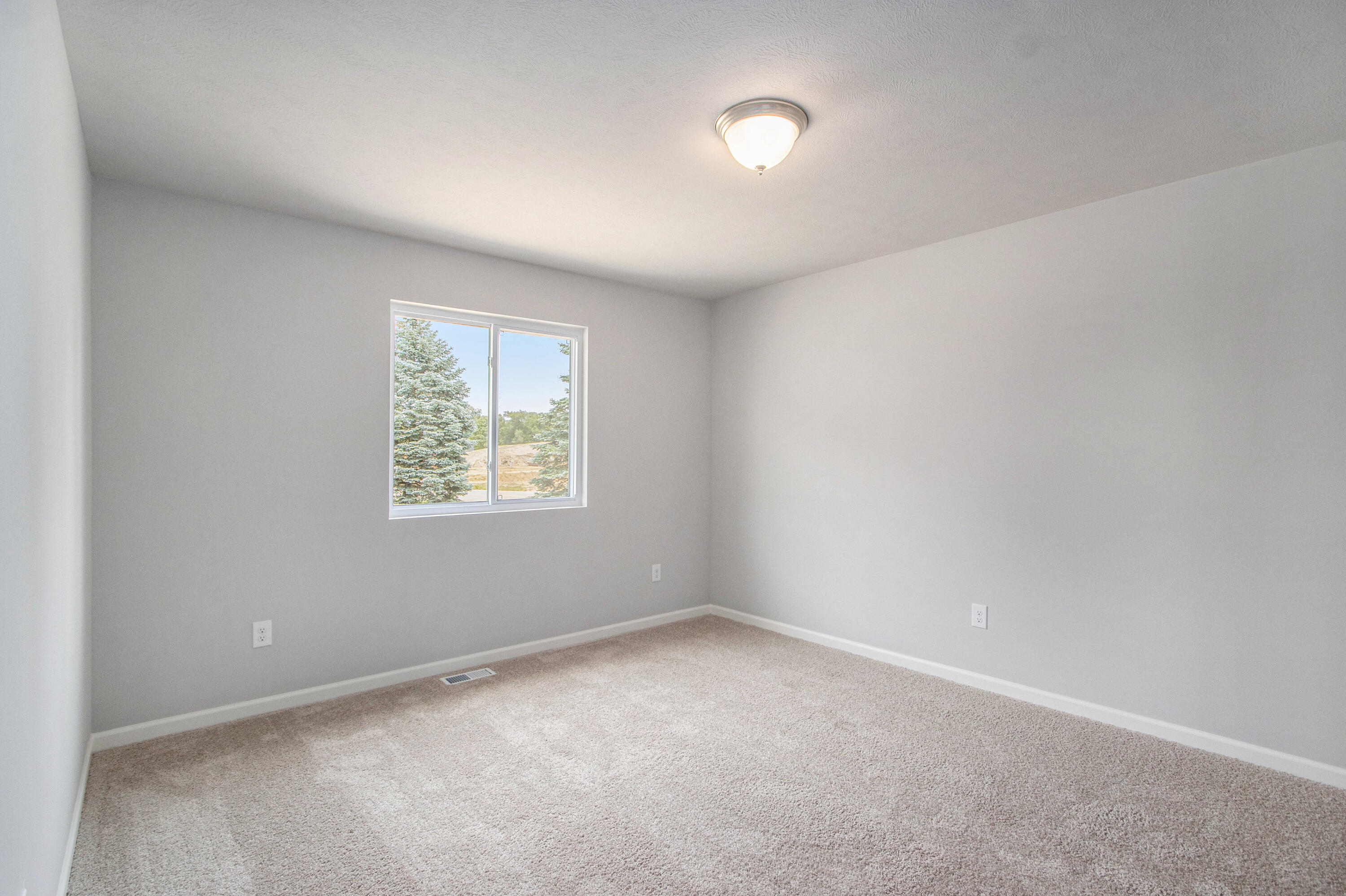 558 McKinley Three Rivers, MI 49093 - Photo 12 of 26 MTR035-V1245DF-Primary BR