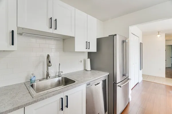 $2,900 | 289 Essex Street, Unit 407, Salem, MA 01970