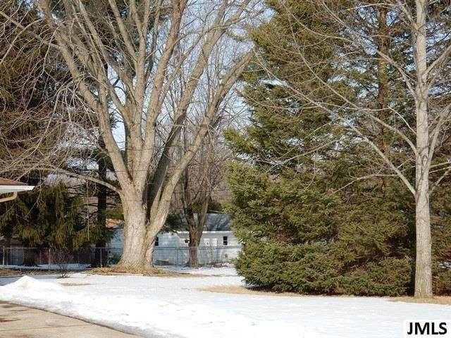2306 Kenilworth Road Jackson, MI 49203 - Photo 17 of 17 Photo 17