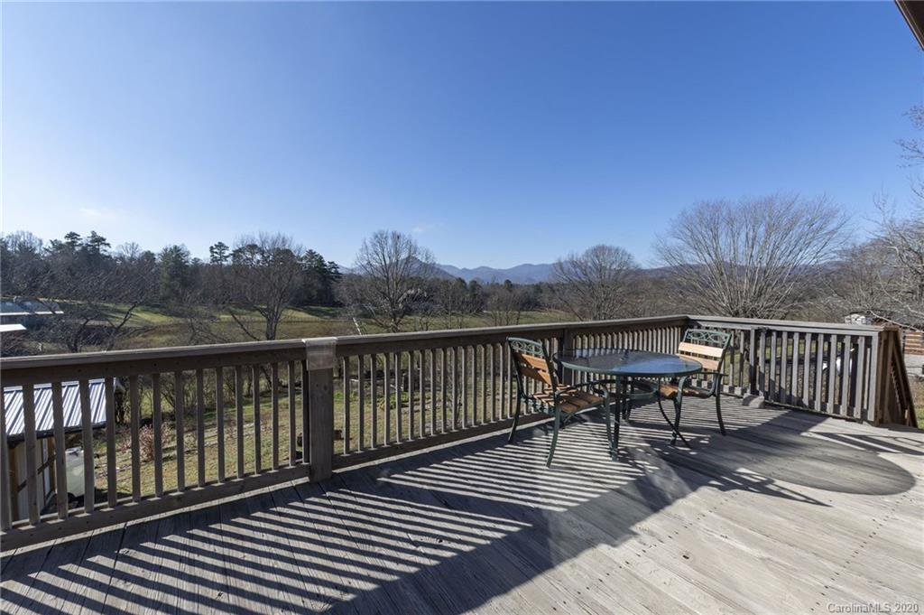 98 Gibbs Road Leicester, NC 28748 - Photo 33 of 40 Gallery Image 33