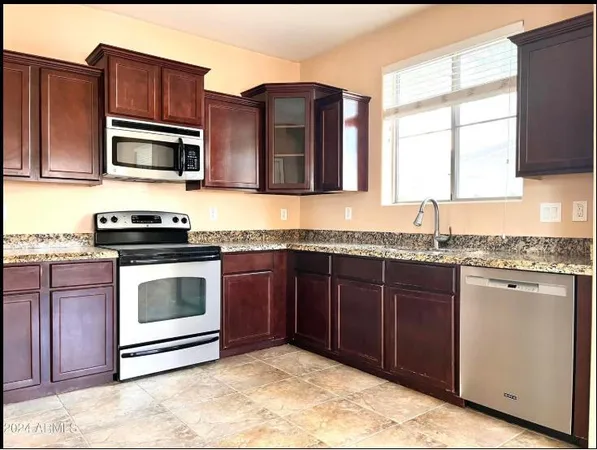 $1,999 | 2850 South Brett Street, Gilbert, AZ 85295