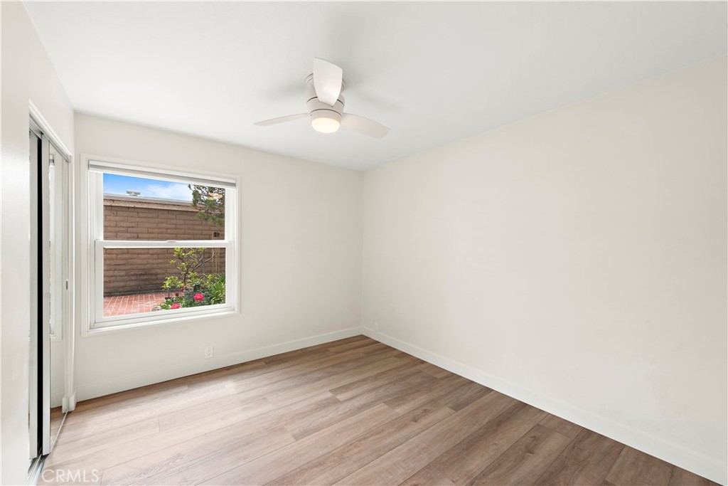 23892 Taranto Bay Dana Point, CA 92629 - Photo 21 of 54 an empty room with a window