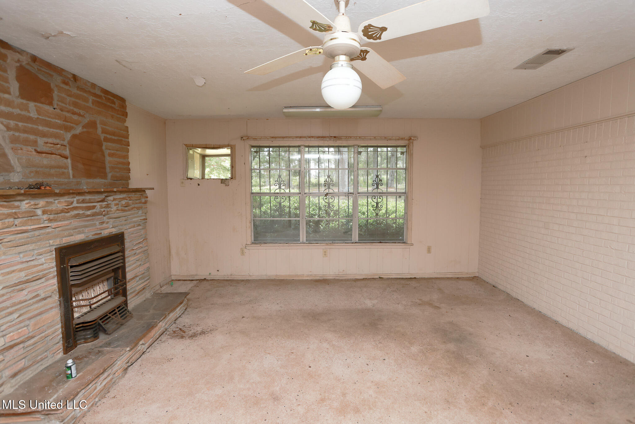 7825 Old Hillsboro Road Forest, MS 39074 - Photo 14 of 44 IMG_1830