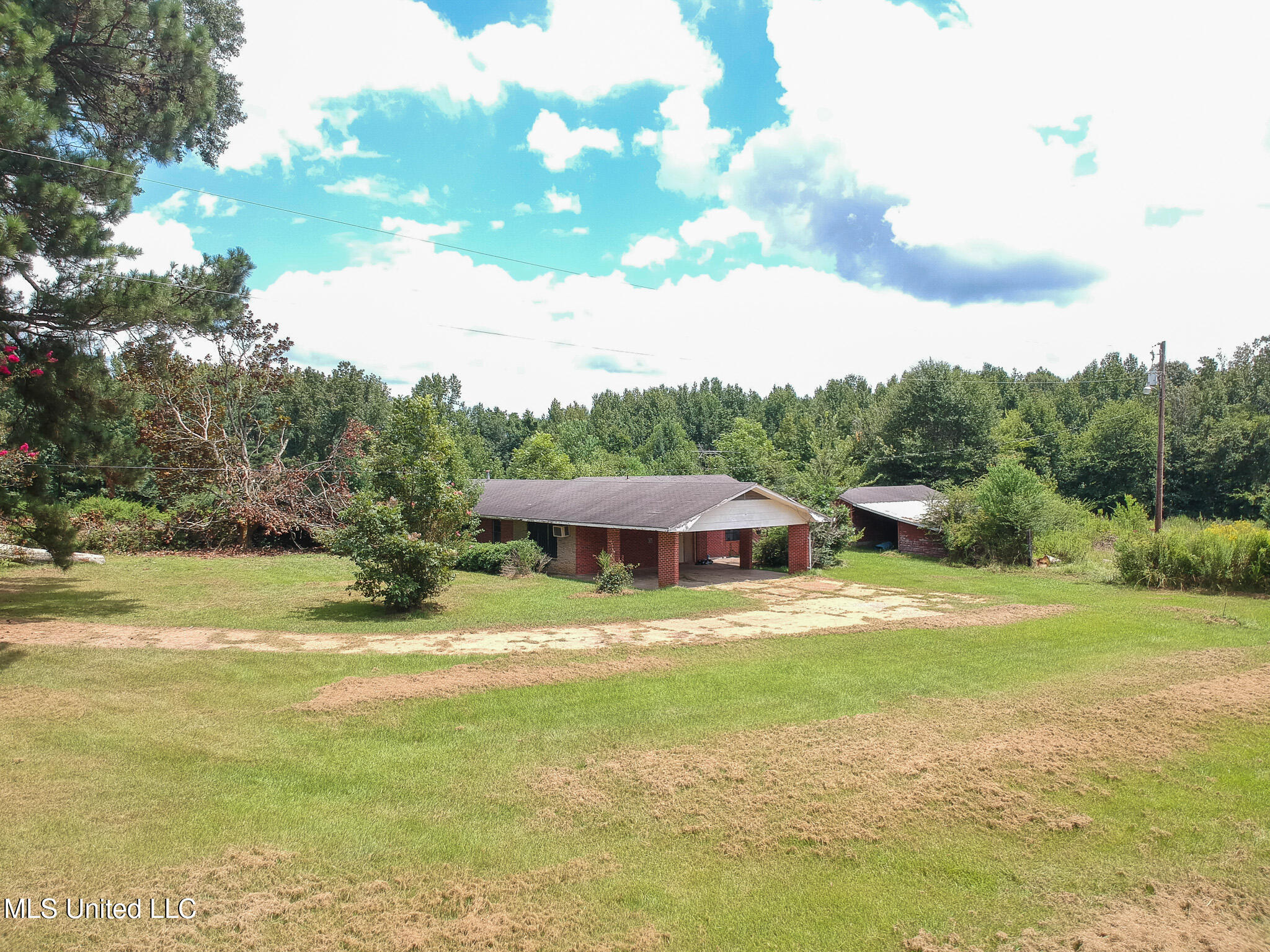 7825 Old Hillsboro Road Forest, MS 39074 - Photo 3 of 44 DJI_0131
